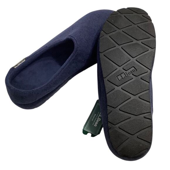 L.L.Bean Sweater Fleece Slipper Scuff in a navy blue color size 8 - Picture 4 of 4